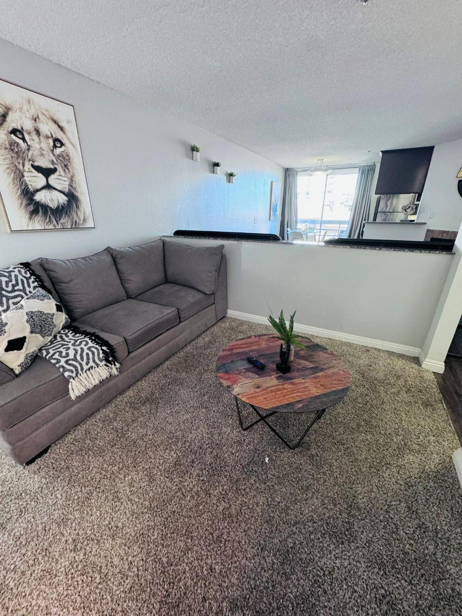 Amazing Universal Studios Loft Free Parking Los Angeles Eksteriør billede
